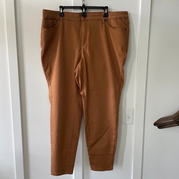 Westport Pants - Golden Brown Women's Signature Fit Skinny Pants